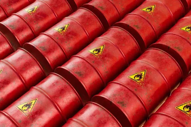 Tether Enters Oil Trade with $45M Crude Financing Deal